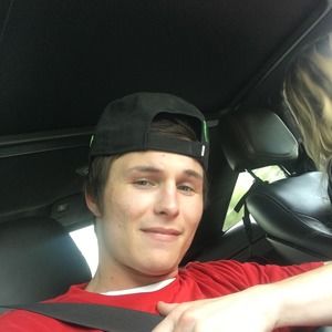 Meet your Posher, Cody